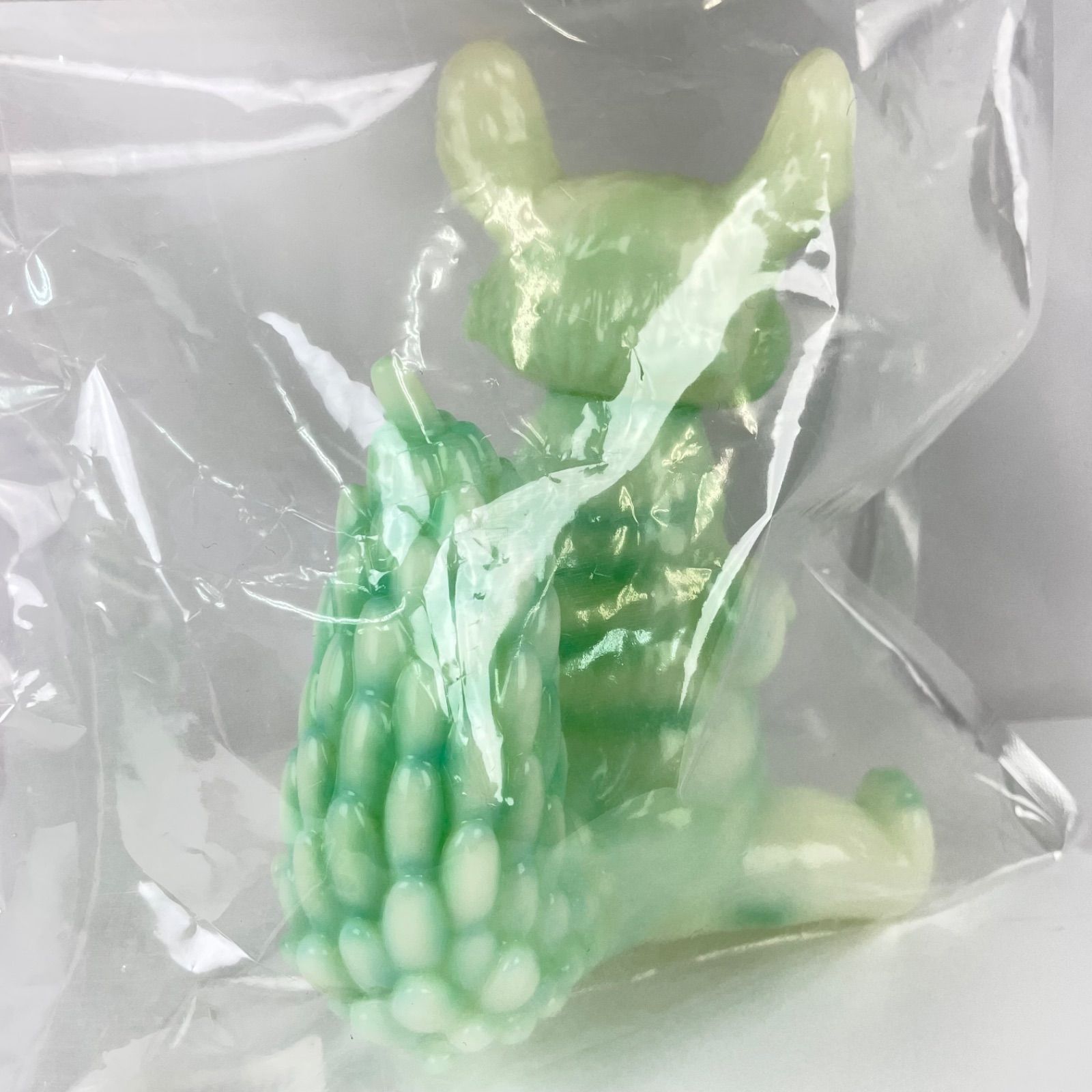 新品】ソフビ (UNBOX INDUSTRIES) とげおちゃん(墓場の画廊 Ver