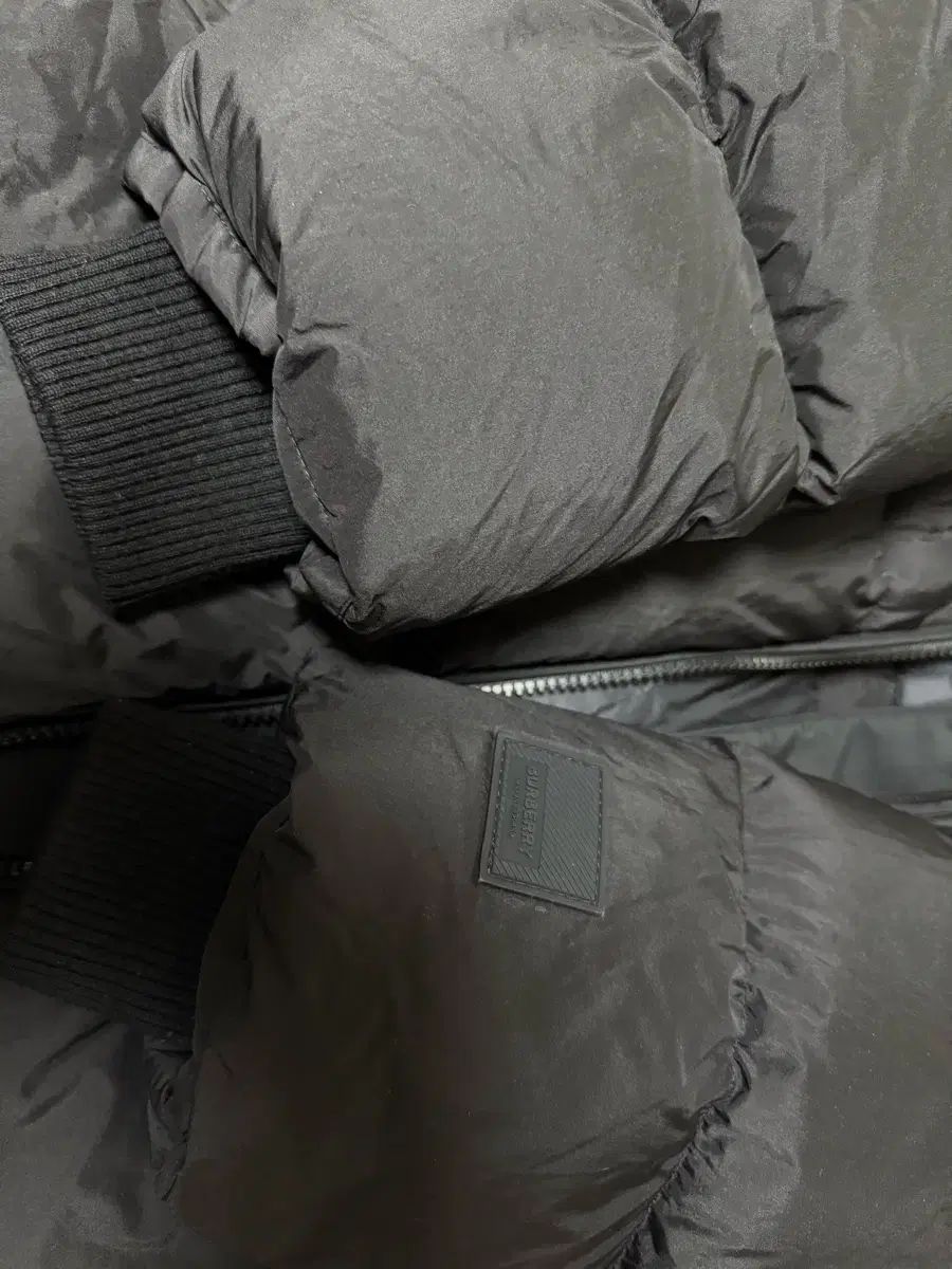 ダウンジャケット