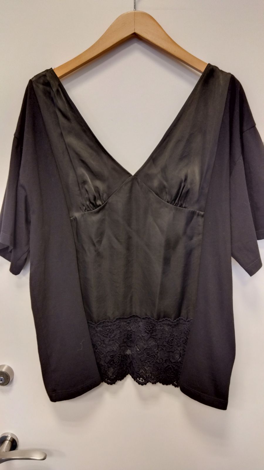 M2 エムエムシックス MM マルタンマルジェラ ドレストップス タートル合わせでカジュアルダウンも