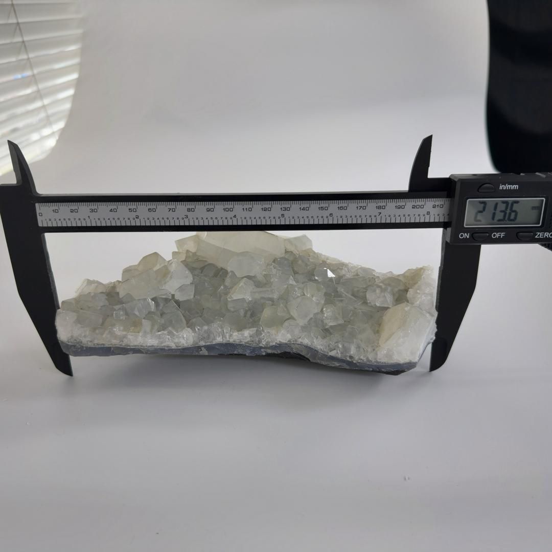 E31871 アポフィライト 魚眼石 インド 沸石 ゼオライト 天然石 鉱物 原石 パワーストーン 沸石 ゼオライト