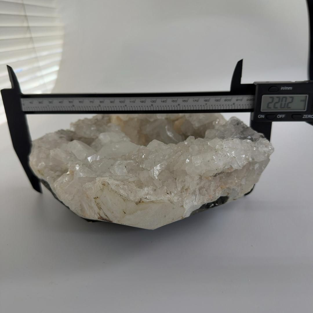 E31872 アポフィライト 魚眼石 インド 沸石 ゼオライト 天然石 鉱物 原石 パワーストーン 沸石 ゼオライト