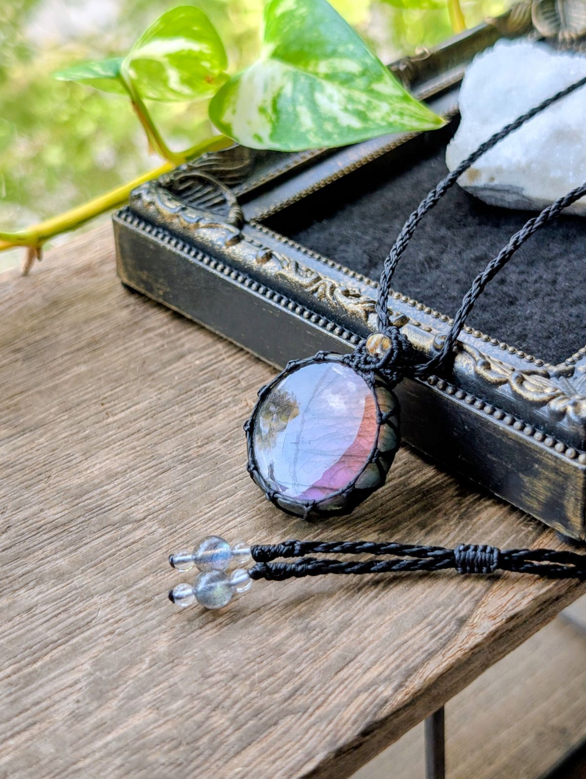 パープルグラデーション ✩ラブラドライト マクラメ編みネックレス 430 マクラメネックレス