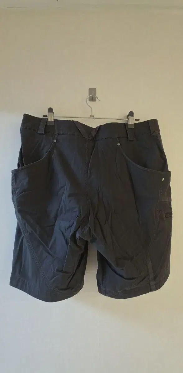 クレッタルムーセン ハーフパンツ Lサイズ