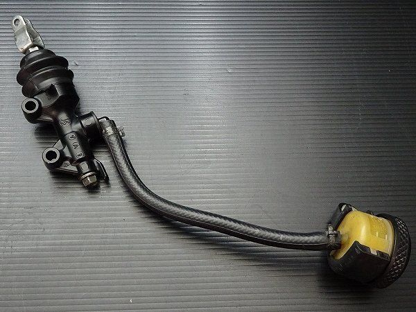 ハーレー スポーツスター XL1200R-I 純正 リアブレーキマスターシリンダー F166