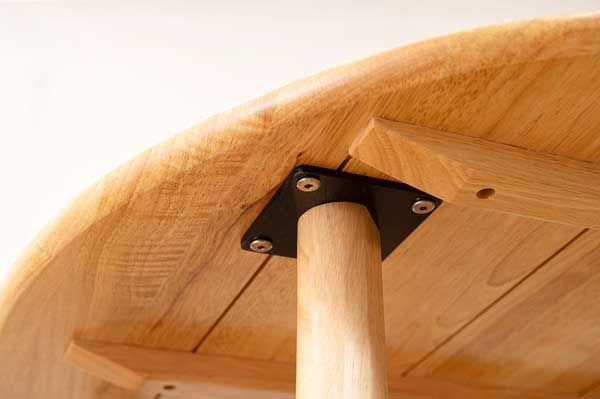 の壁寄せダイニングテーブル