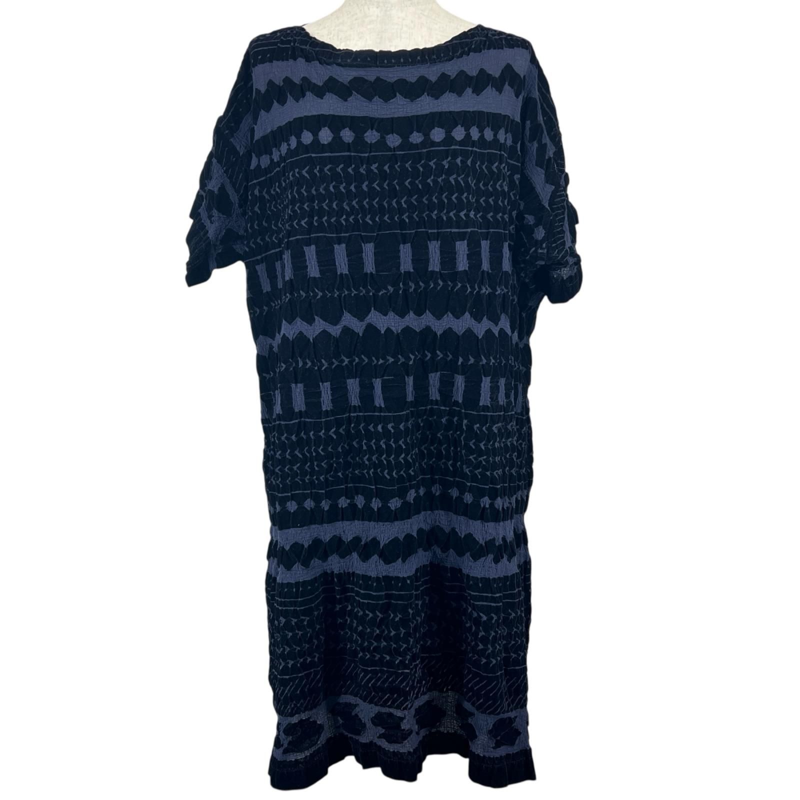 ▲me ISSEY MIYAKE ミーイッセイミヤケ M164FH582 カリフラワー ベロア使い ワンピース ネイビー 日本製 正規品 レディース