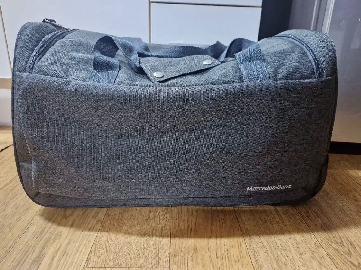 メルセデス ベンツ ボストンバッグ キャリアー