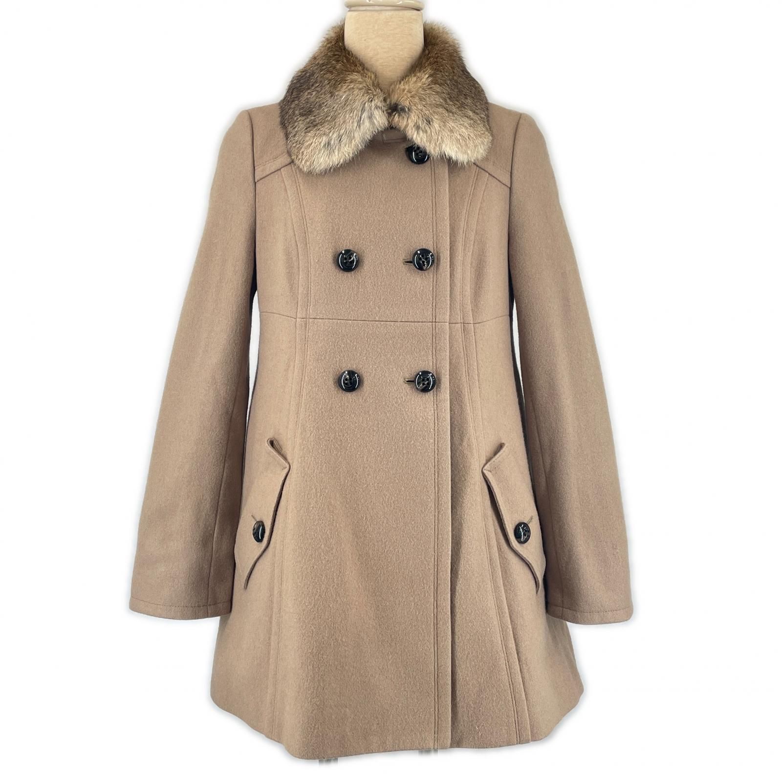 ▲BURBERRY BLUE LABEL バーバリーブルーレーベル E1B04-491-40 襟ラビットファー 裏地ノバチェック ダブルブレスト コート ベージュ 38 正規品 レディース