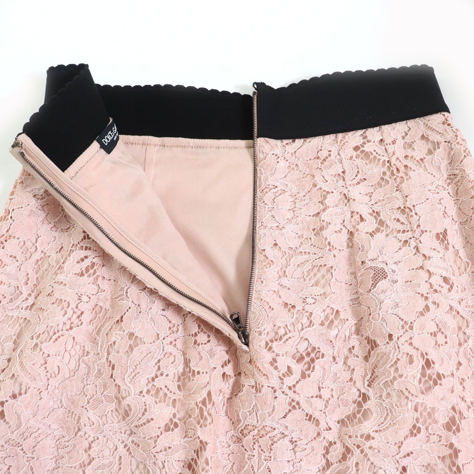 F4AH4T カットワークレース