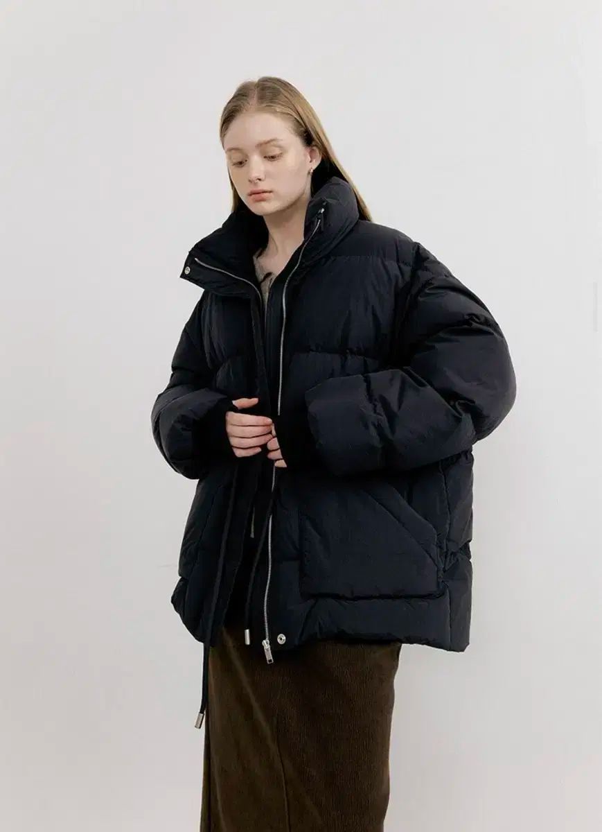 ハーフダウン ブラック