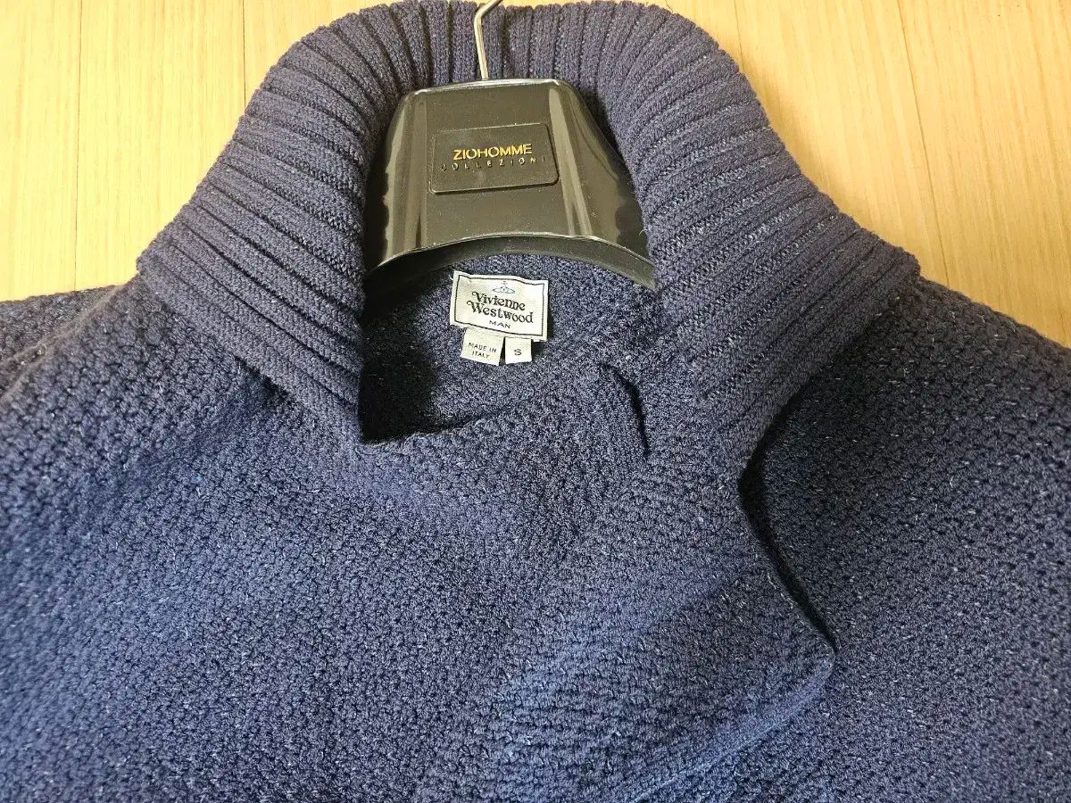 Vivienne Westwood ネイビーカーディガン　イタリア製　綿100% Vivienne Westwood ネイビーカーディガン イタリア製 綿100% 楽天市場