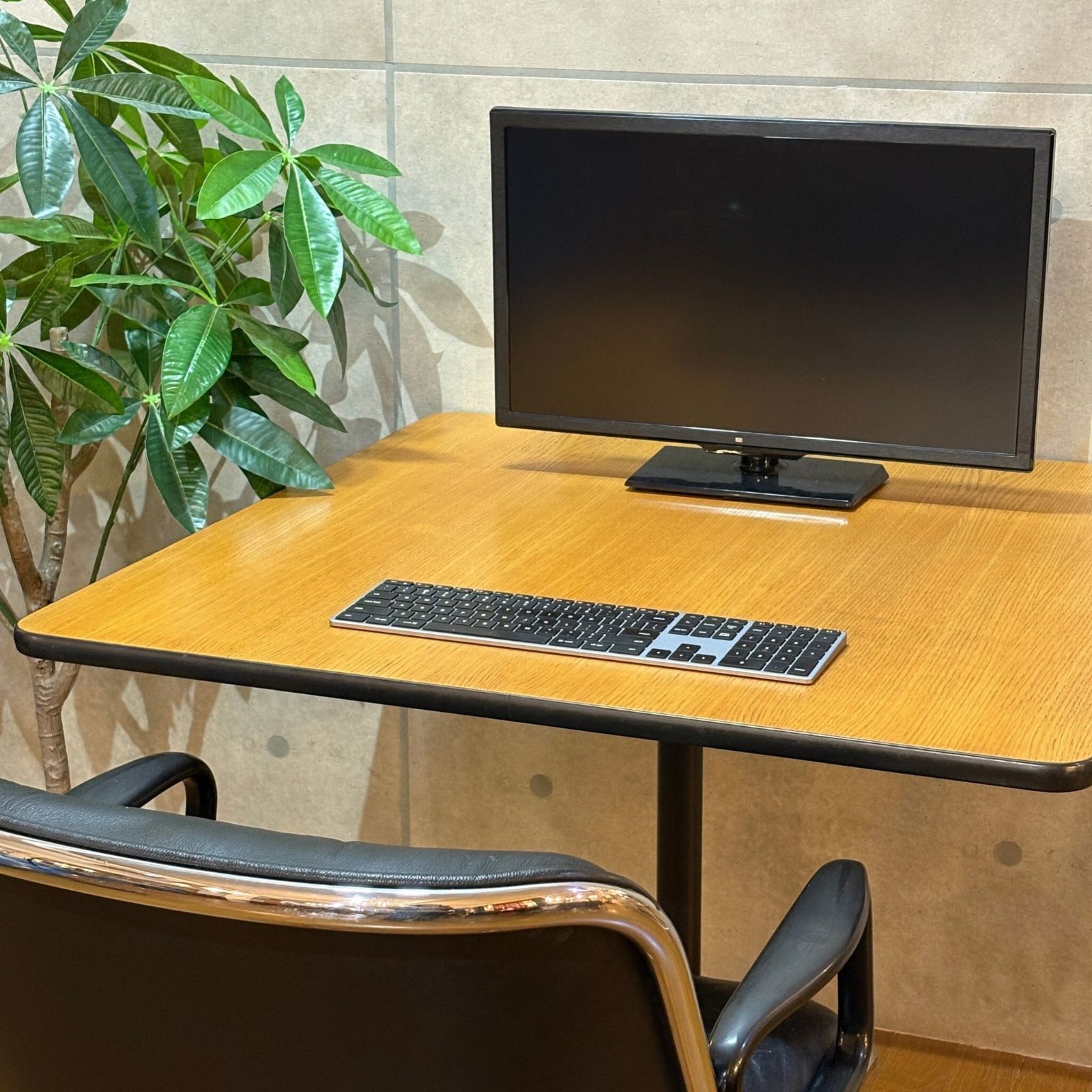 VINTAGE 】Herman Miller（ハーマンミラー）イームズ コントラクト