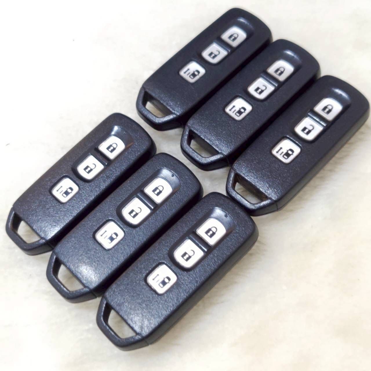 ! ! HONDA ホンダ スマートキー キーレス エントリー システム 純正品 6個 セット 3ボタン 片側スライドドア スペアキー 鍵付き リモコン セキュリティ ドア ロック 施錠 業販 車 ディーラー 社用車 M37287jY