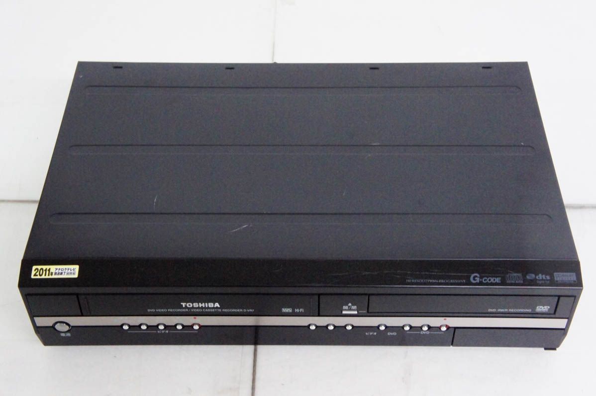 東芝TOSHIBA VTR一体型DVDビデオプレーヤー DVDプレーヤー一体型VHSビデオデッキ D VR 7 ダビング機能付き