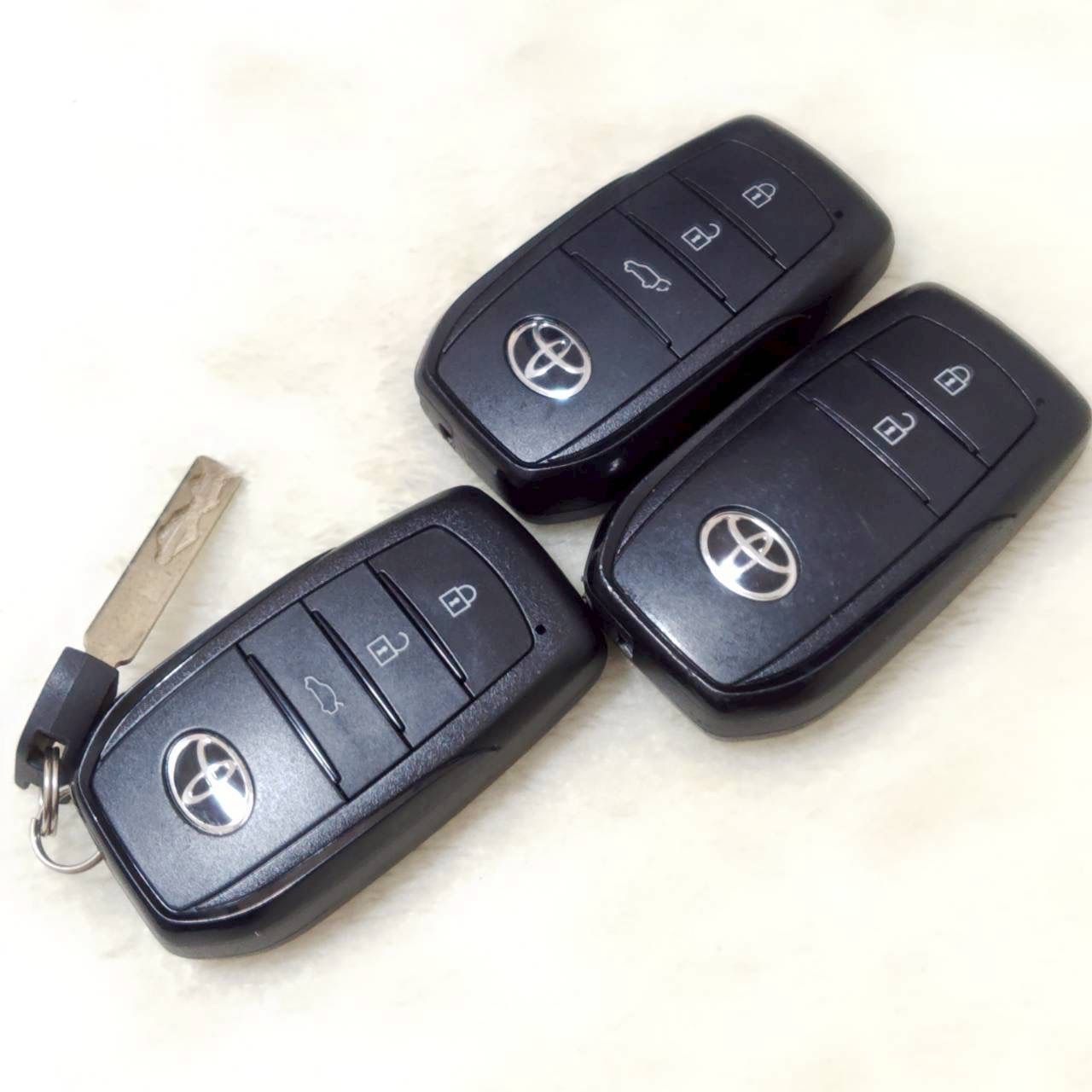 トヨタ純正スマートキー まとめ売り まとめ売り! ! 【TOYOTA】トヨタ スマートキー キーレス エントリー