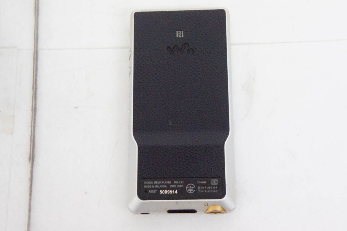  SONYソニー ポータブルオーディオプレーヤー Walkmanウォークマン NW-ZX 1 ハイレゾ音源対応 128 GB デジタルオーディオプレーヤー ポータブルプレーヤー