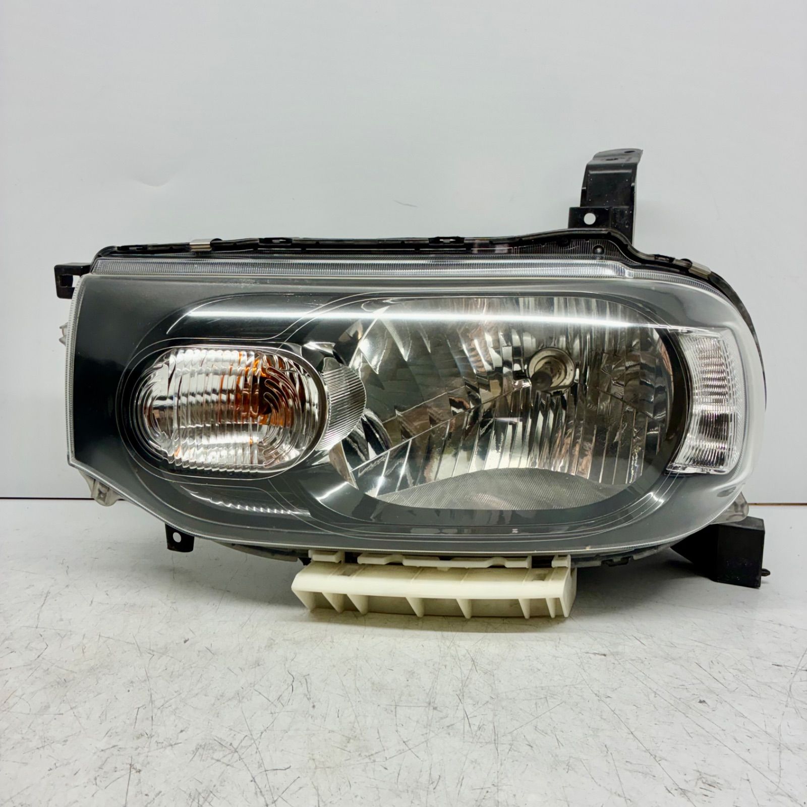 コーティング済 日産 Z12 NZ12 キューブ ヘッドライト ランプ レンズ 左右セット LR ハロゲン STANLEY P8190 打刻印 ZA P71637