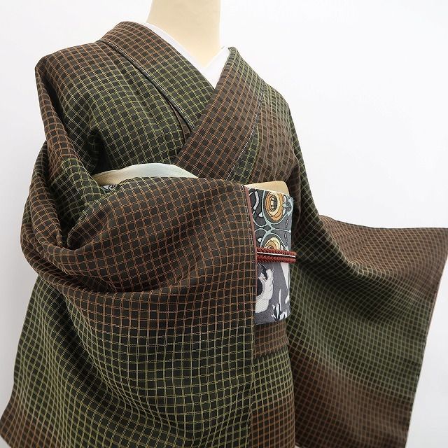 トールサイズ 落ち着きの奥に香る品と粋