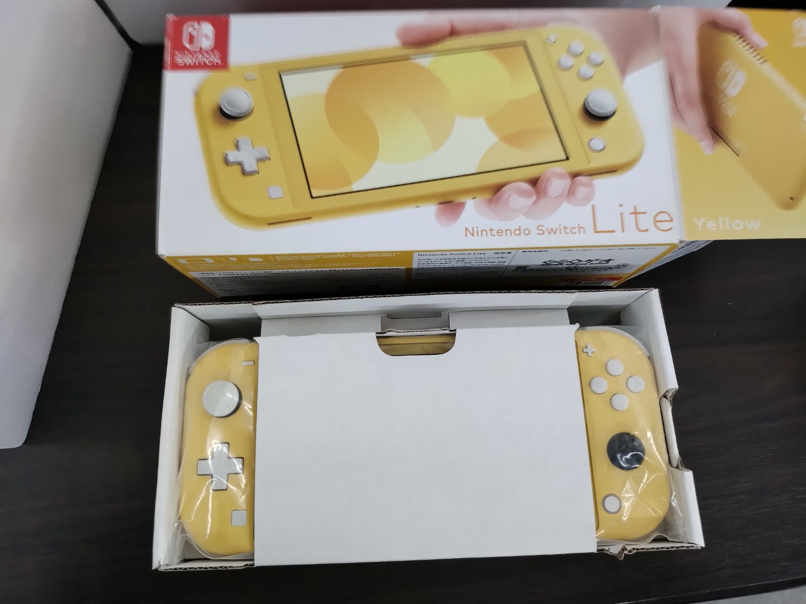 ジャンク本体】Nintendo Switch Lite イエロー 動作不良品 【50-51
