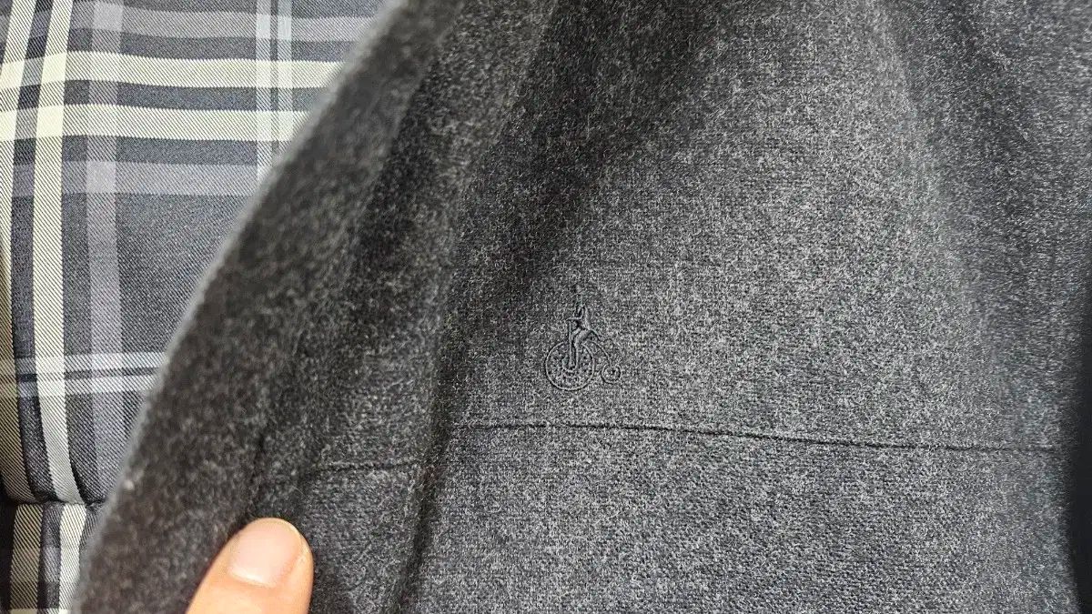 ジーングレー ダウンジャケット