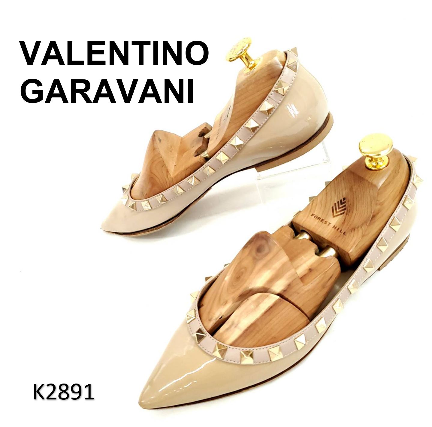 ヴァレンティノガラヴァーニ ポインテッドトゥ ロックスタッズ エナメル EU 35