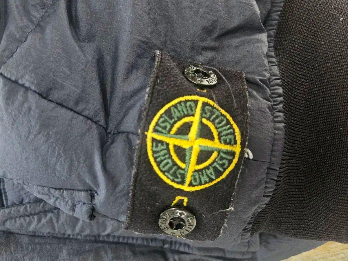  ストーンアイランド キッズ リバーシブル ダウン ベスト 2 Y 92 cm その他 ジャケット ブルゾン