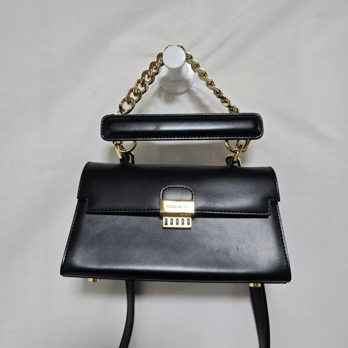 PLAY NO MORE ブラック チェーン ミニ マイクロ バゲットバッグ トート