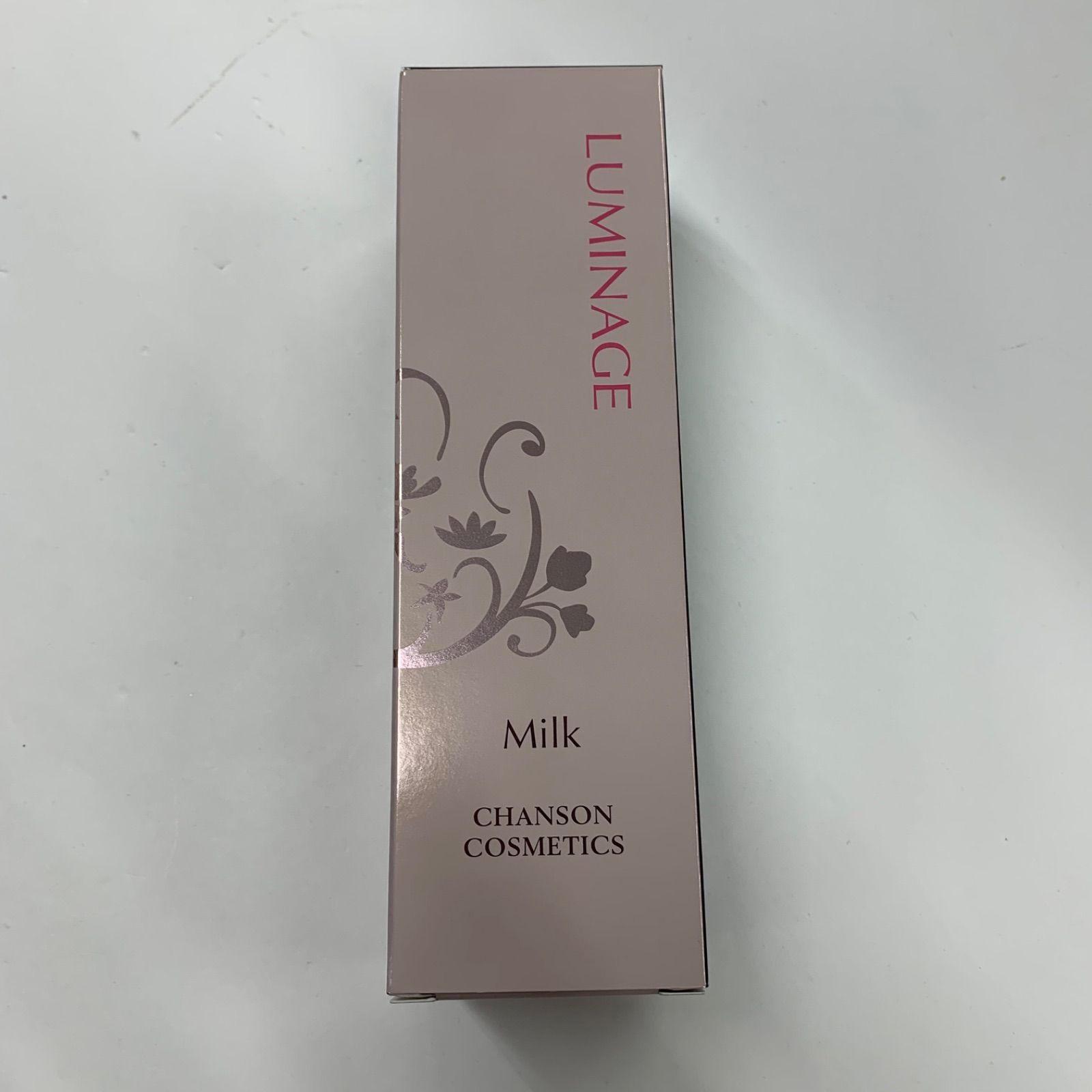 あいたろルミネージュミルク2本セット＆パウチ付き【新品】シャンソン あいたろ様専用ルミネージュミルク2本セット＆パウチ付き【新品