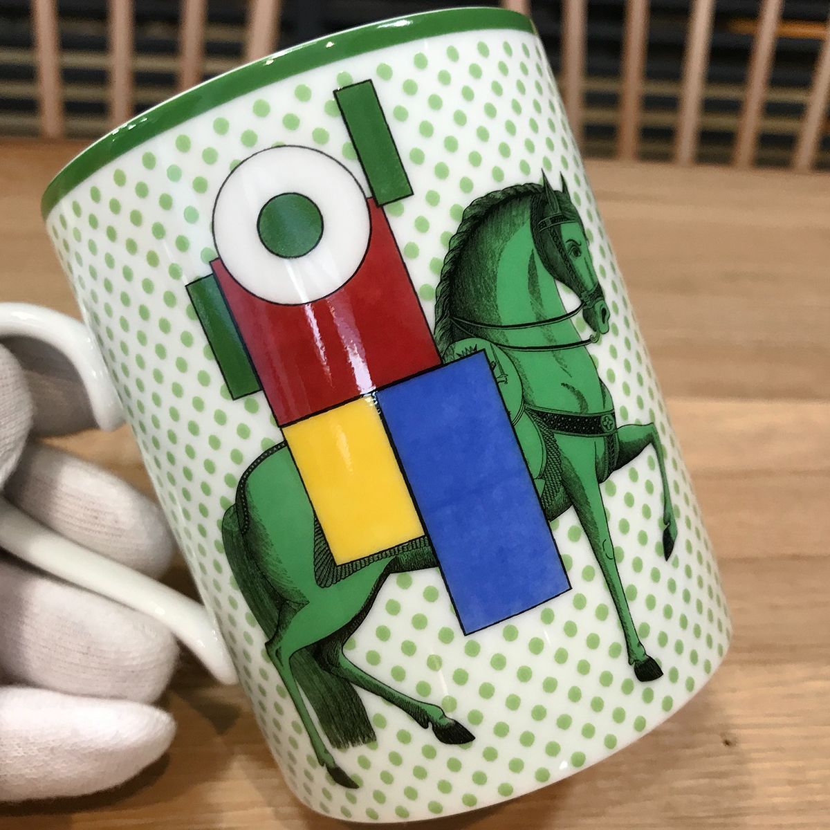 ♥ エルメス 現行 マグカップ カヴァリエアンフォルム グリーン系マルチカラー 14517 WWW_SKLAD-KIRPICHA_RU