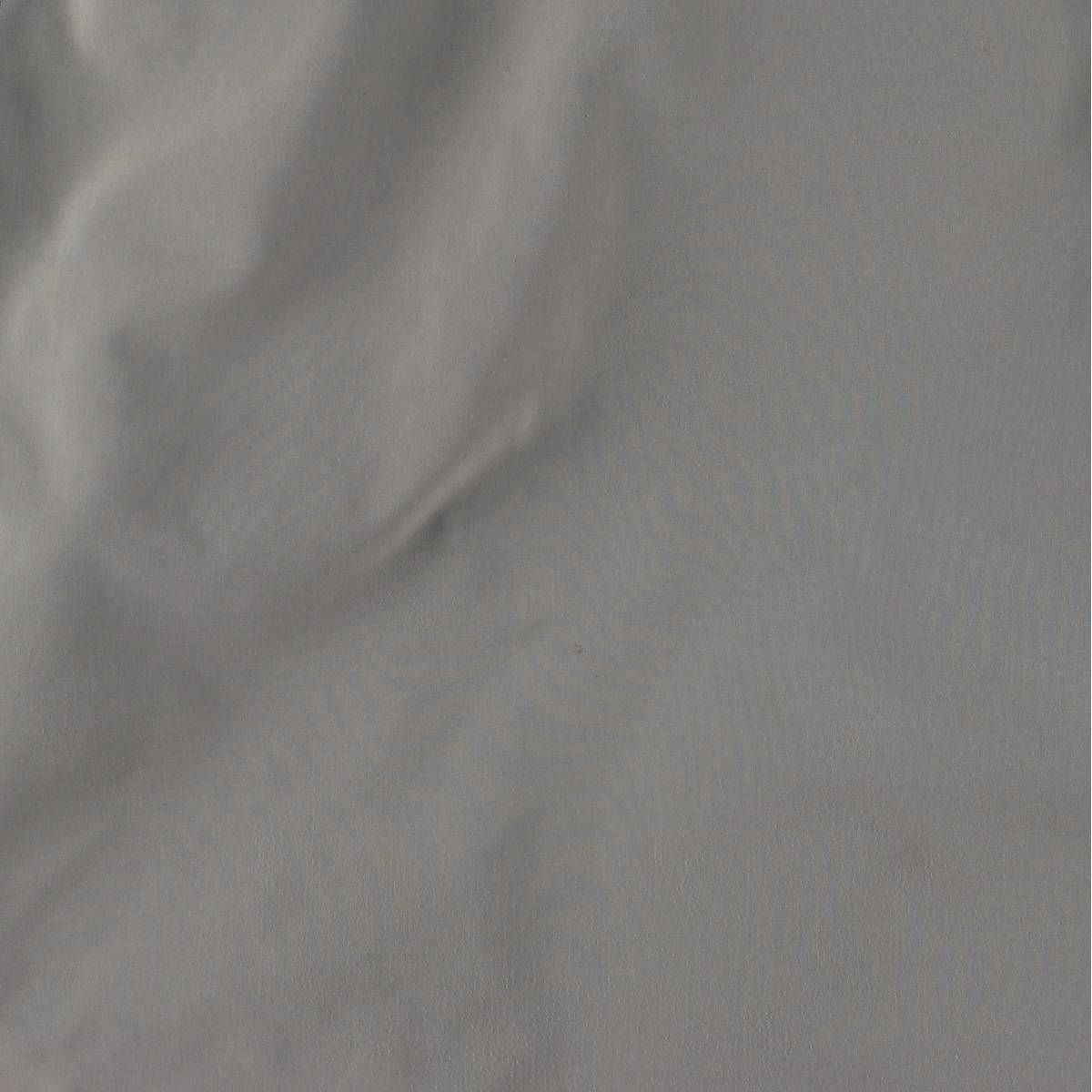 フード付き ソフトシェルジャケット