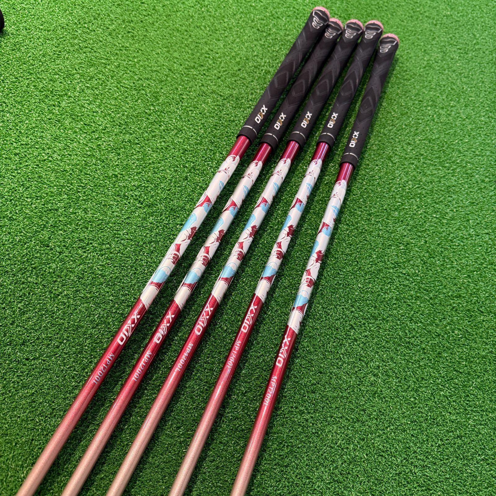 ゼクシオ XXIO MP1200 レディース L ゴルフクラブセット 9本 右 ゼクシオ XXIO MP1200 レディース L ゴルフクラブセット 9本 右