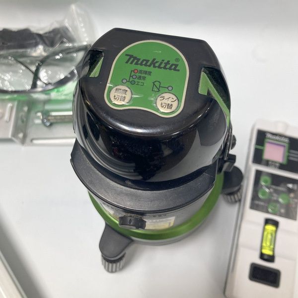 自動追尾機能搭載 屋内屋外兼用墨出器