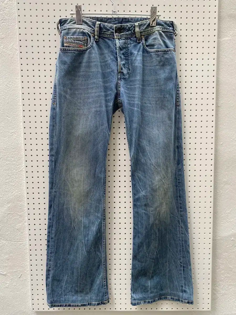 DIESEL ザザン フレア デニム パンツ