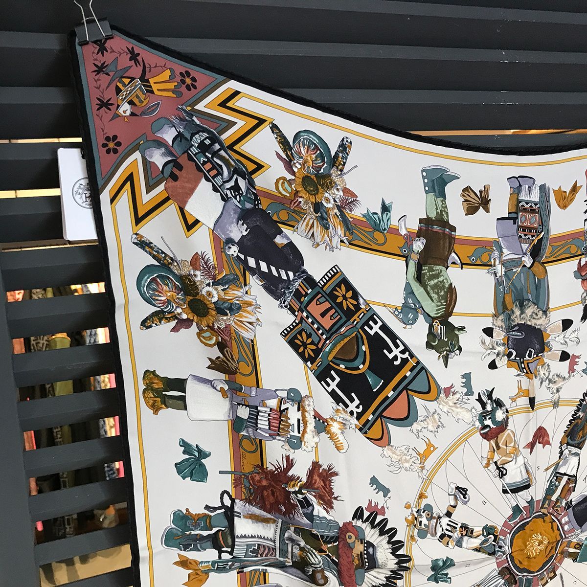 エルメス カレウォッシュ90 カチナ スカーフ シルク100% クレーム ノワール オークル 14524