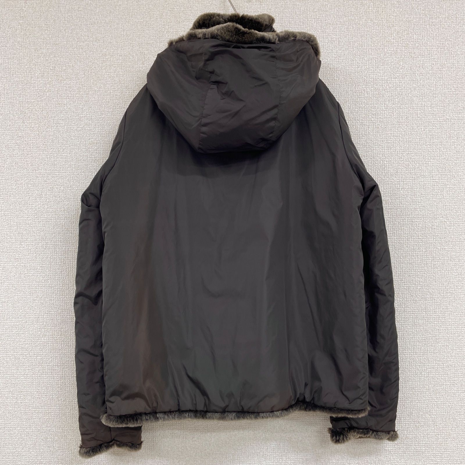 マックスマーラ フード付きリバーシブルナイロンジャケット マックスマーラ フード付きリバーシブルナイロンジャケット マックス