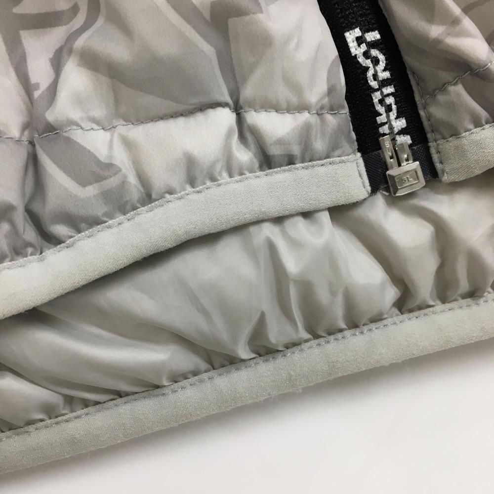 ダウンジャケット