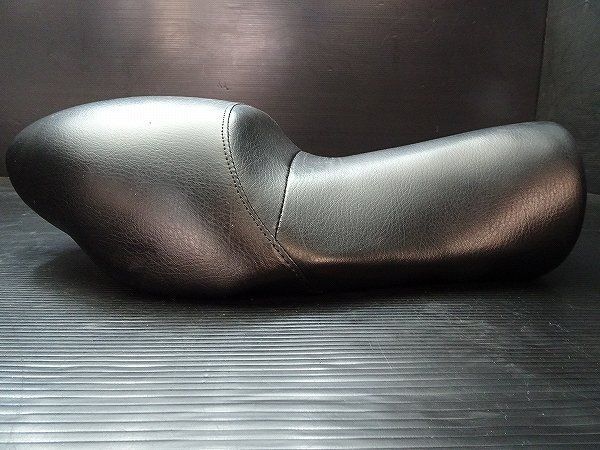 ハーレー スポーツスター XL1200R-I 取外 シート F194 BRIGHTFACE_UK