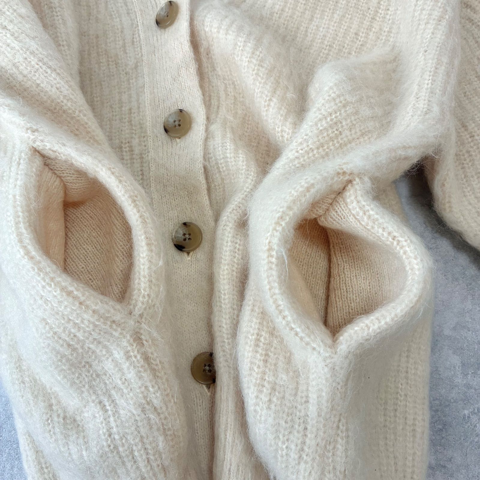 2024 / BEAUTY&YOUTH UNITED ARROWS / ビューティーアンドユース