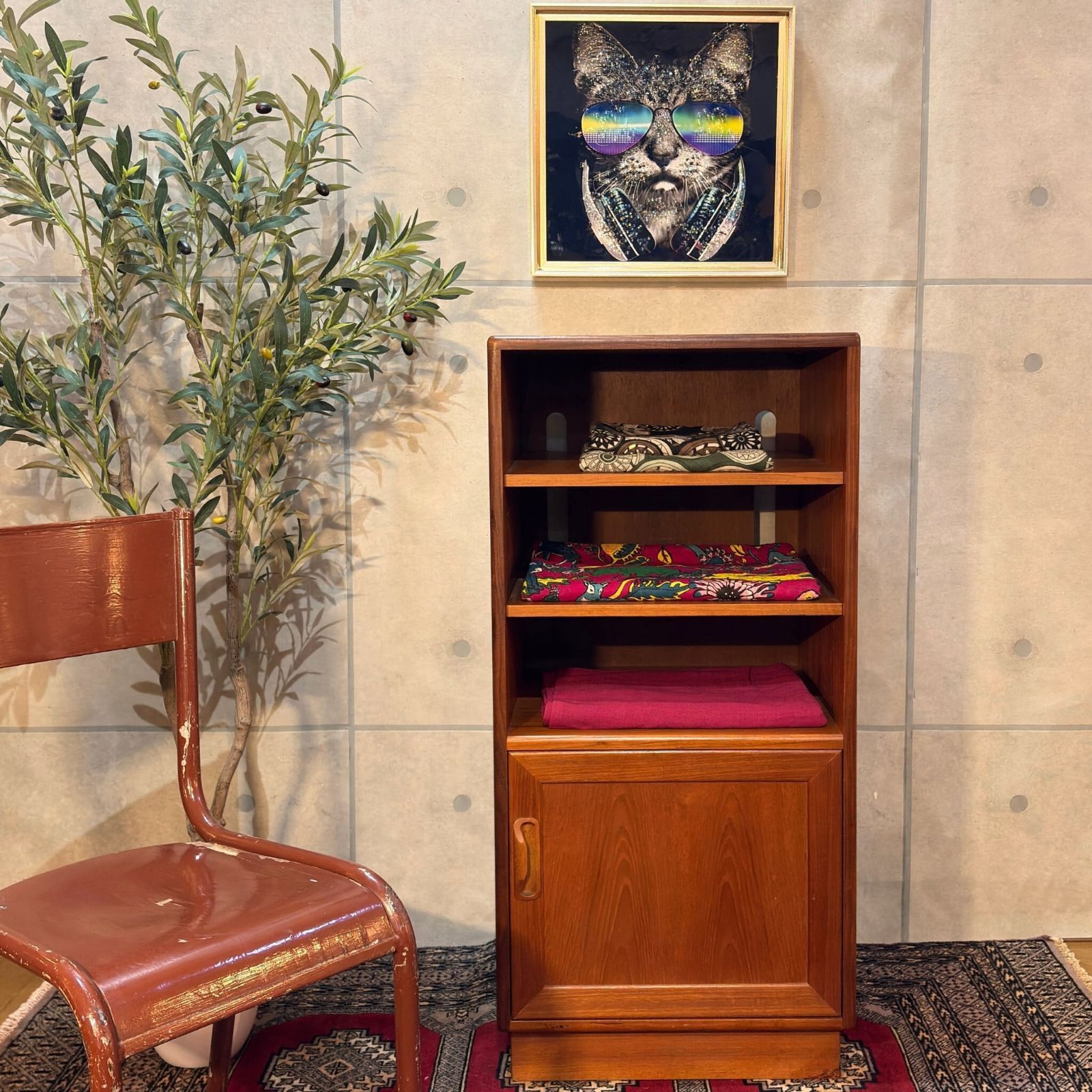 VINTAGE G-PLAN ジープラン レコードキャビネット Hi-Fiキャビネット ブックシェルフ チーク UKヴィンテージ ミッドセンチュリー