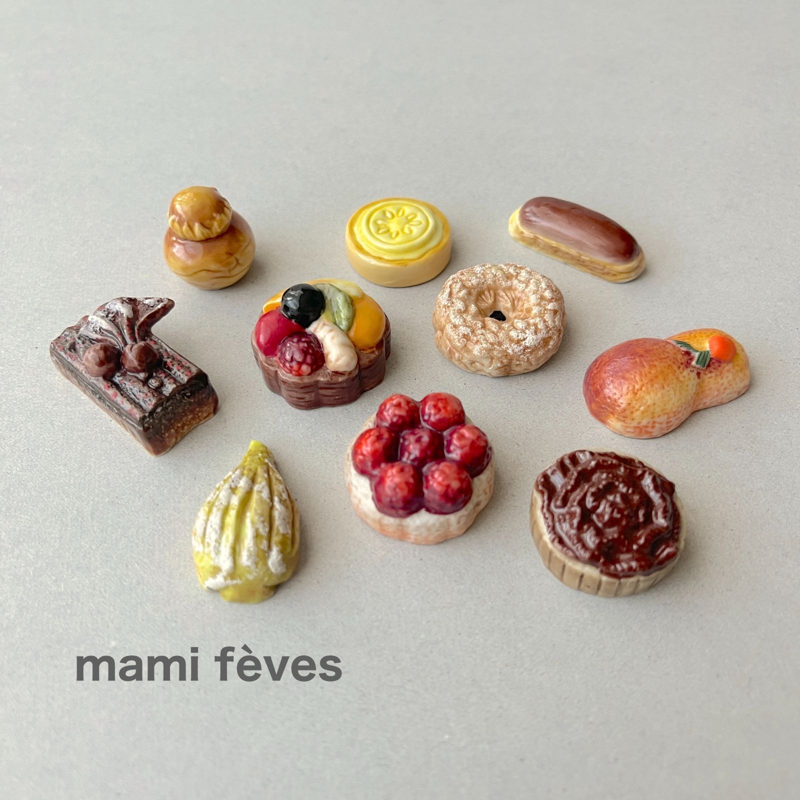 フェーヴ　パン屋さんの風景　2005年　フランス　ミニチュア陶器　f-4378 フェーヴ パン屋さんの風景 2005年 フランス ミニチュア陶器 f-4378