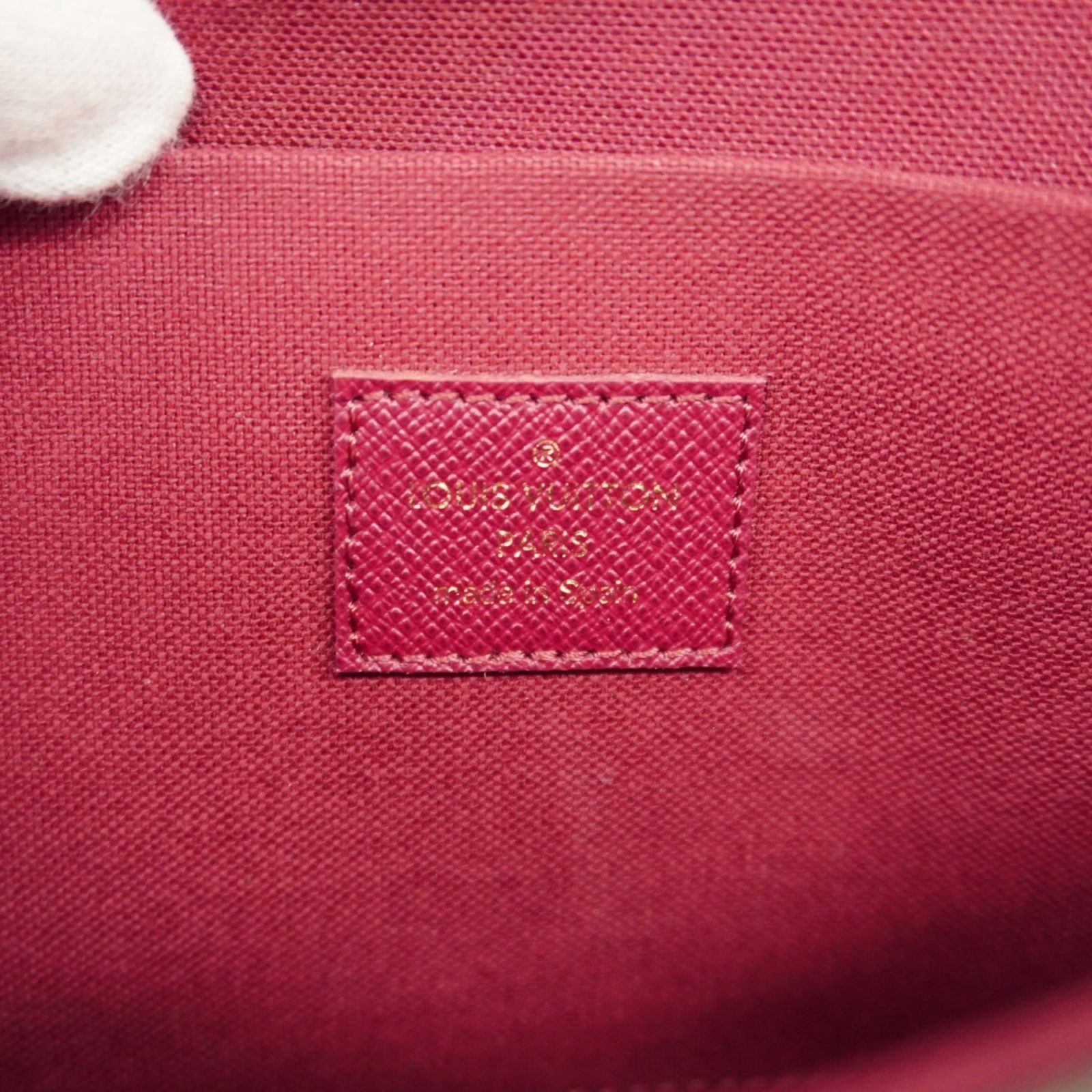 ショルダーウォレット