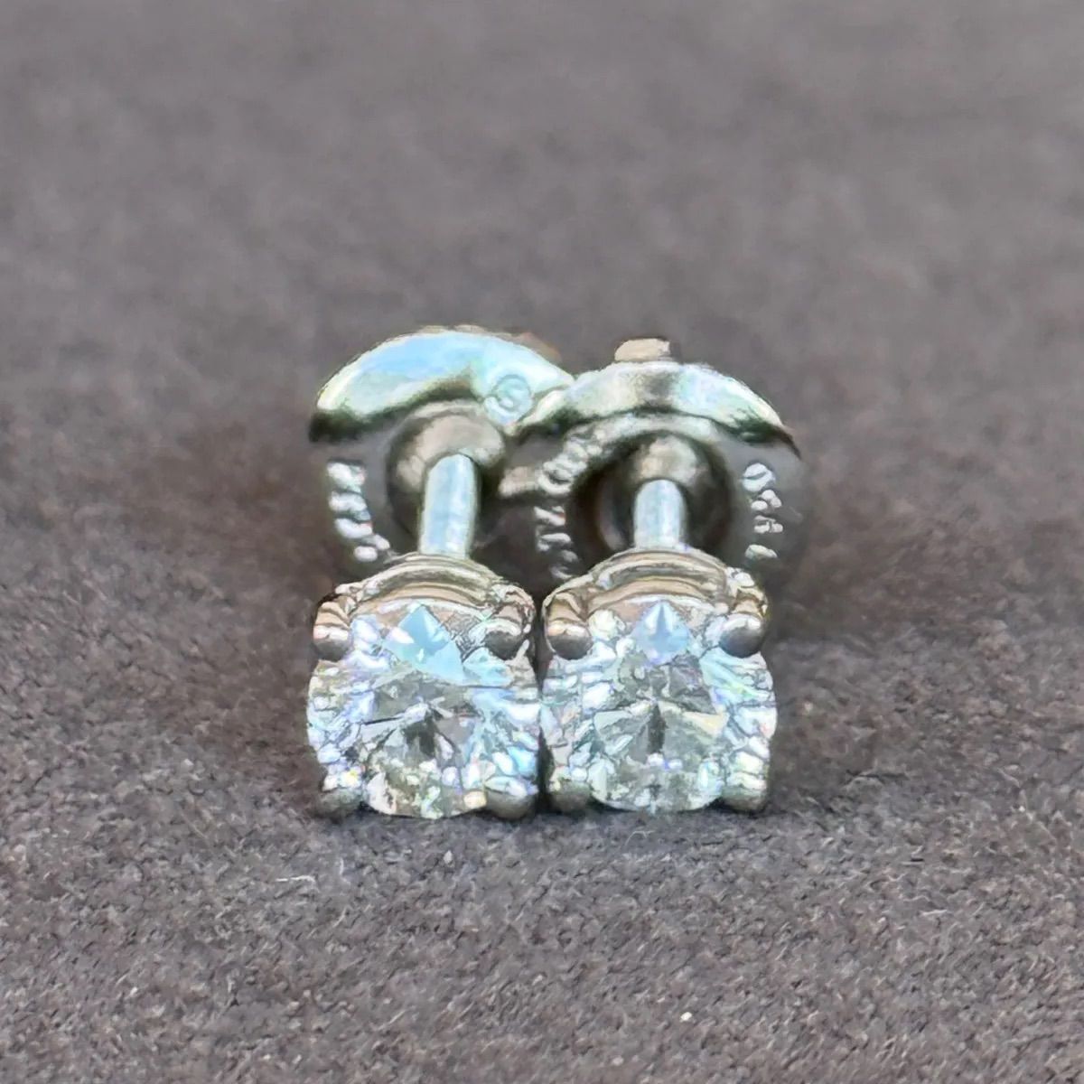 Tiffany-Co.ティファニー Pt950 ソリティア ピアス WWW_FORTGASGNV_COM_BR