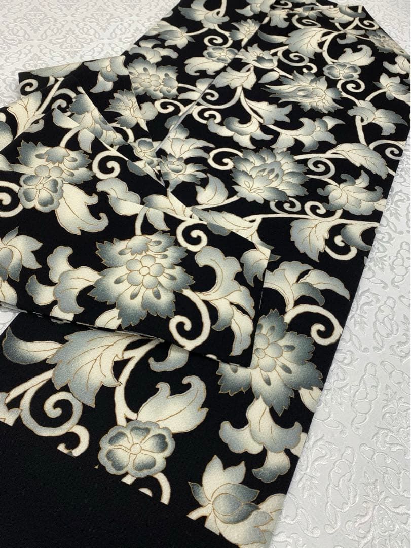 手描き 九寸名古屋帯 唐花文様 金彩 鬼しぼちりめん 正絹 黒地 H495