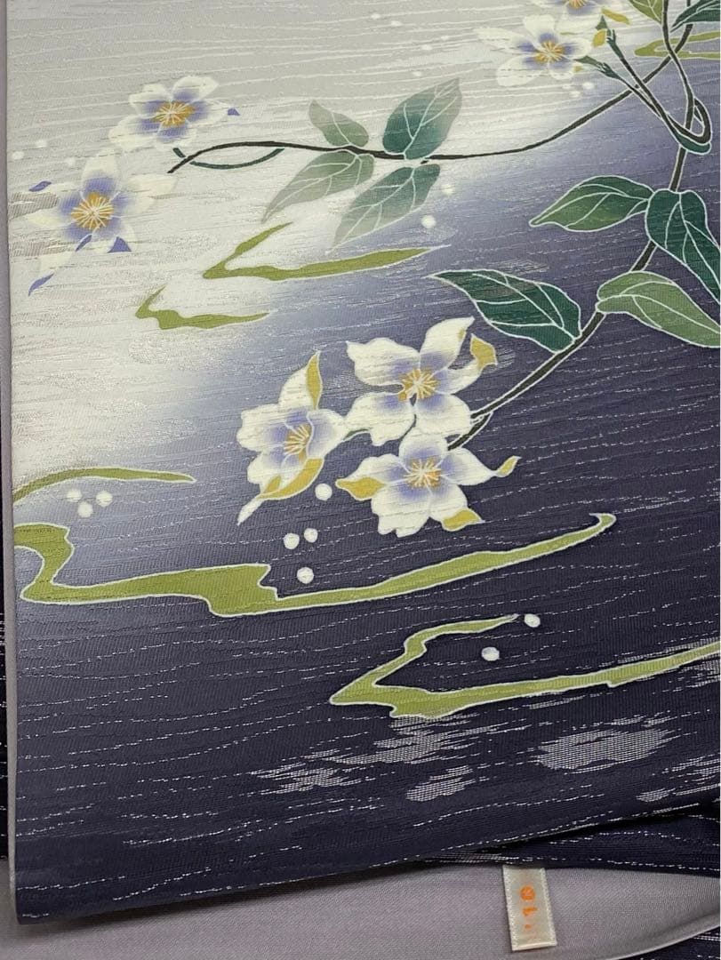 落款入 水に映える