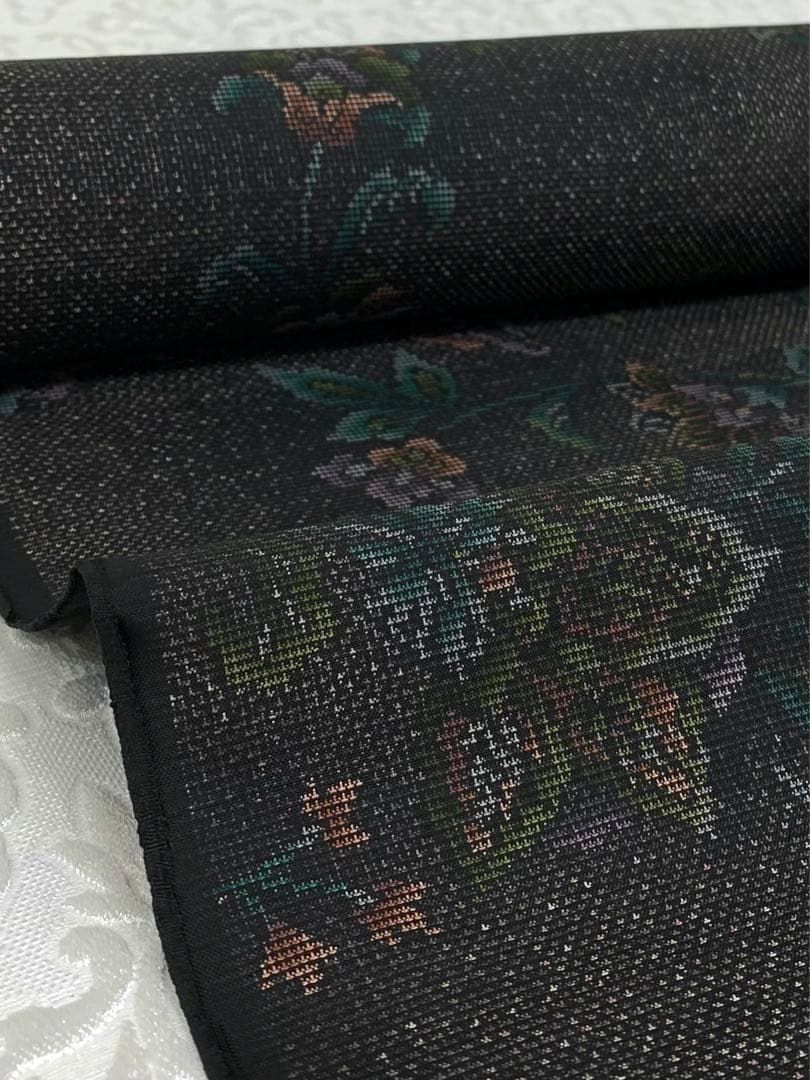 本場大島紬 優色大島 純泥染 反物 更紗舞曲 窪田織物 正絹 C198 - メルカリ