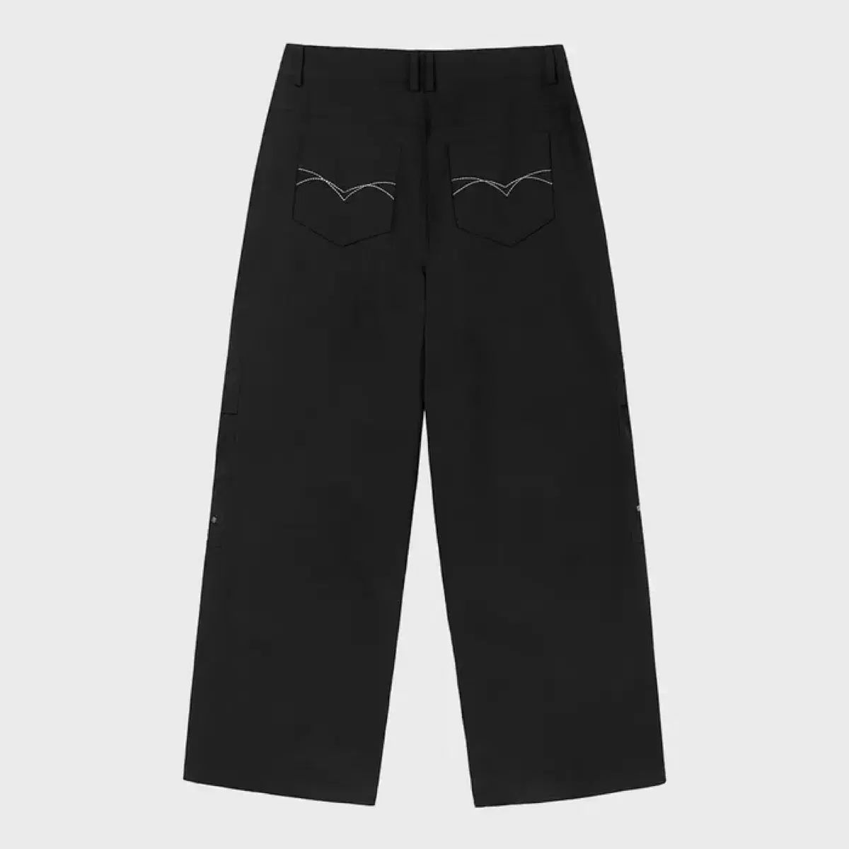 スタッズ パンツ