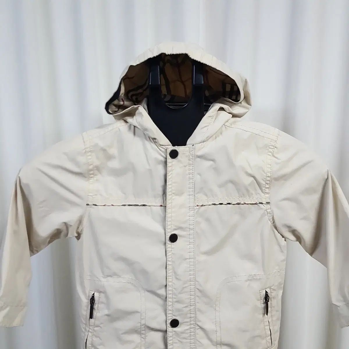 バーバリー キッズ ウィンドブレーカー ジャケット 3歳