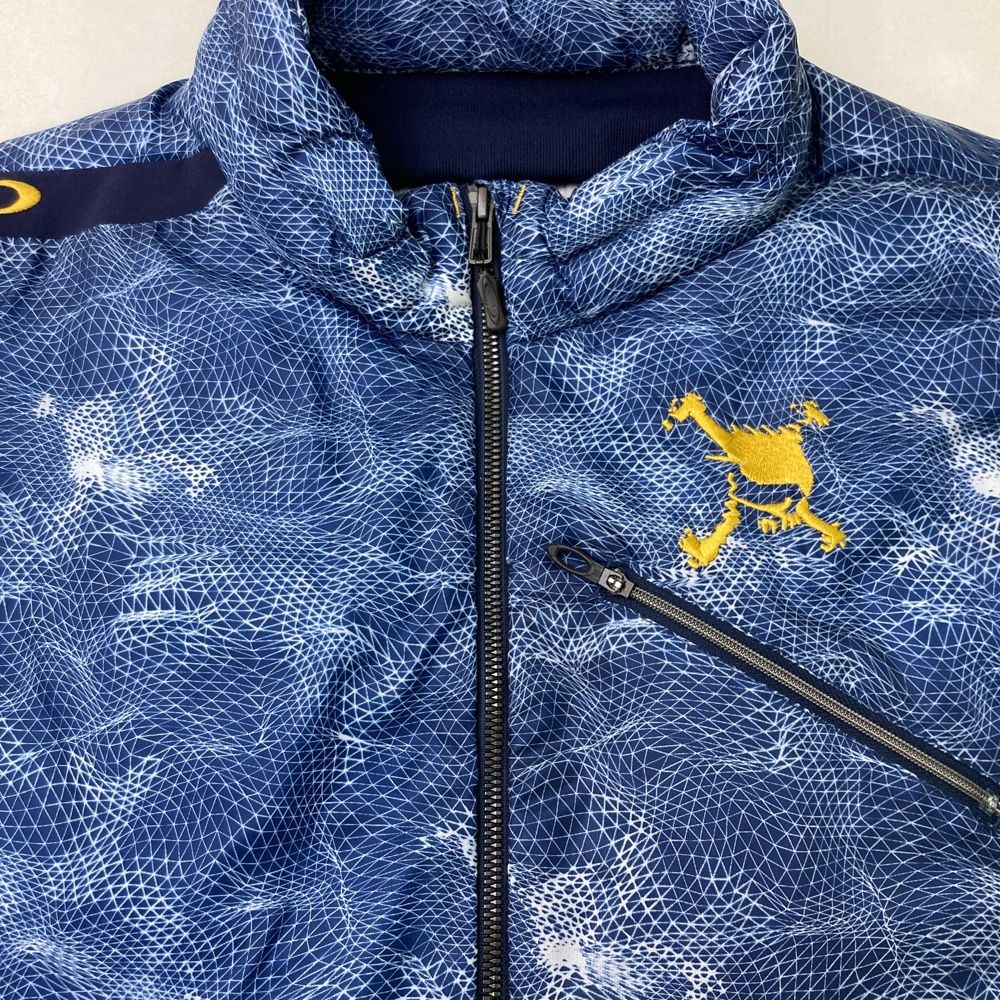 ダウンジャケット