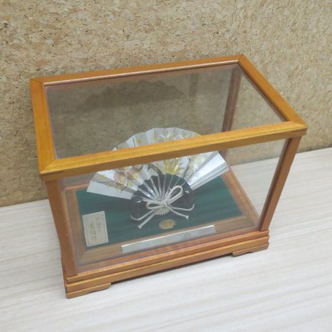 秀雄作 剣山 扇子 純銀仕上 ガラスケース入り - メルカリ