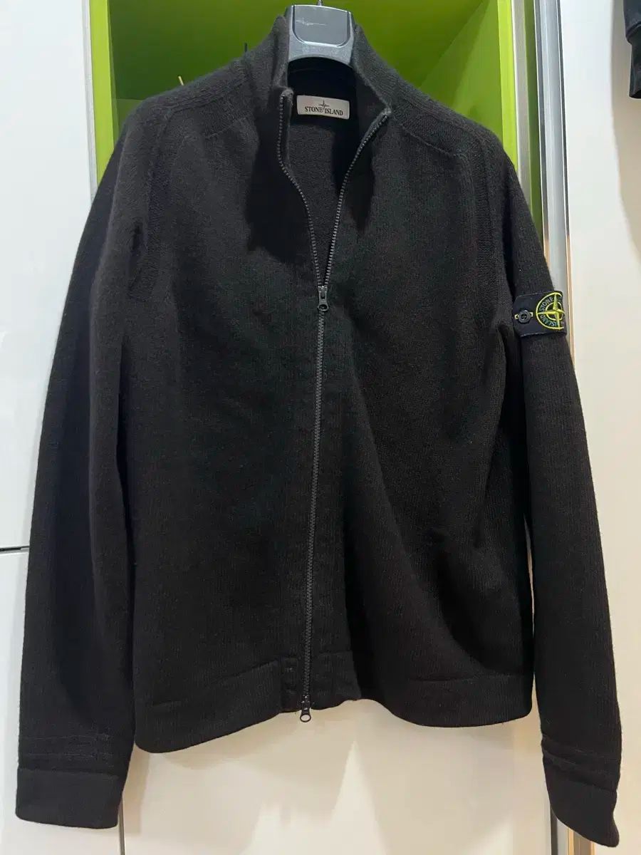 ストーンアイランド ダークブラウン ニットカーディガン 105-107